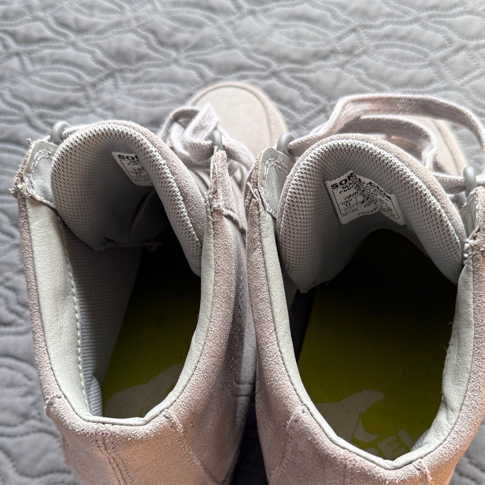 Sorel Light Gray Lace-Up Sneakers - Picture 6 of 7